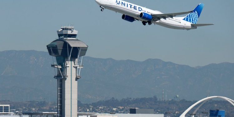 Flight reductions likely to continue — or worsen — if shutdown persists, experts warn